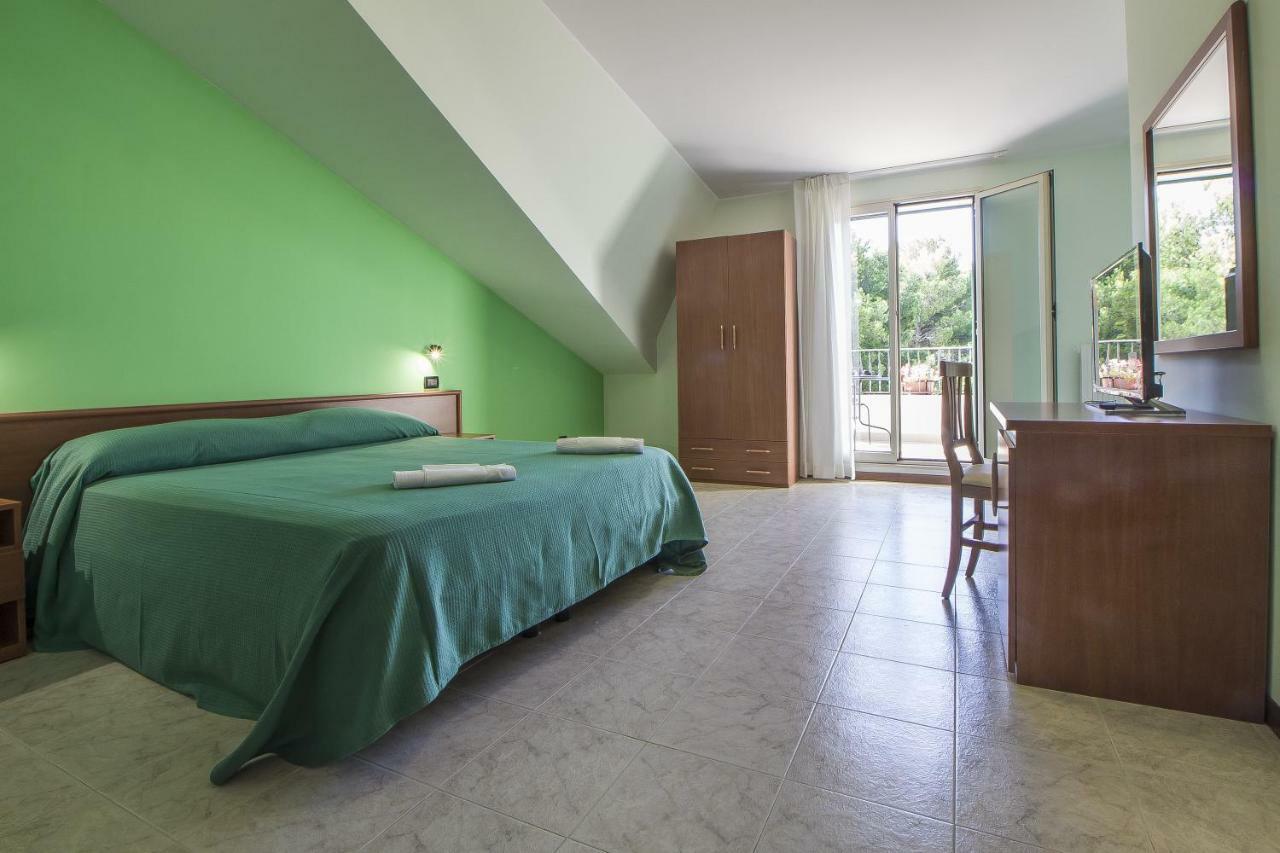 Poggio Active Hotel San Giovanni Rotondo Exterior foto